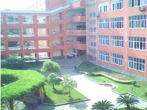 學校監(jiān)控系統(tǒng)安裝 學校監(jiān)控系統(tǒng)安裝